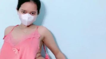 Molly Colmek Pake Timun