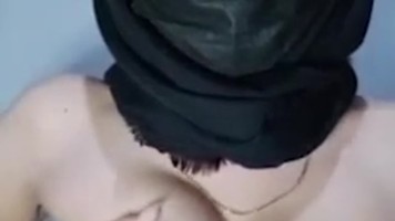 Ukhti Jilbab Tocil Telanjang Remas Susu