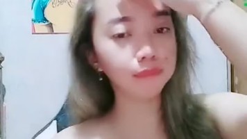 Mbak Selly Bugil Hampir Kedinginan