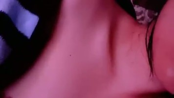 Hijab Cantik Buka Bukaan Di Kamarnya